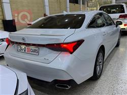 تويوتا أفالون